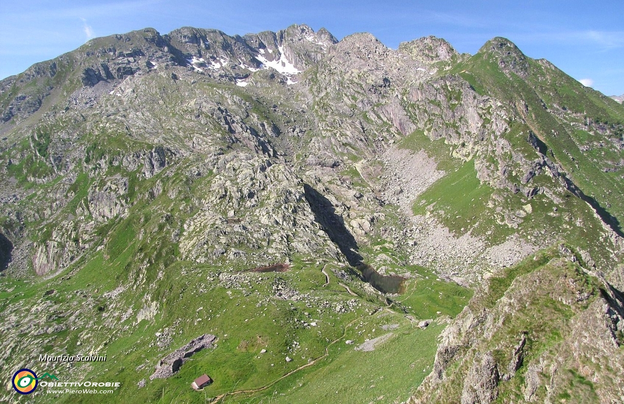 19 Panorama dal Passo del Verrobbio al Ponteranica....JPG